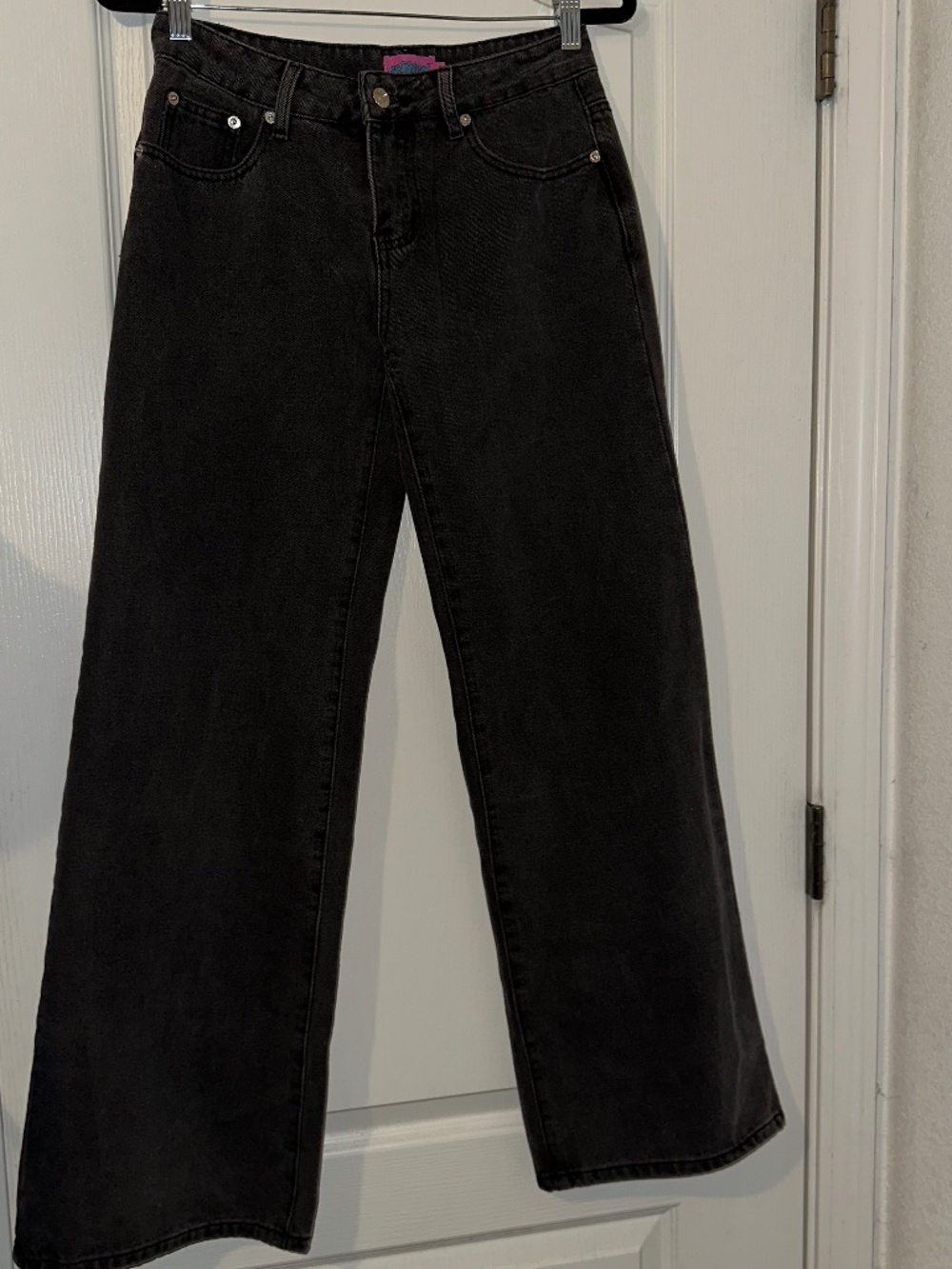 Edikted Raelynn Washed Low Rise Baggy Jeans – Size Small - Picture 3 of 7